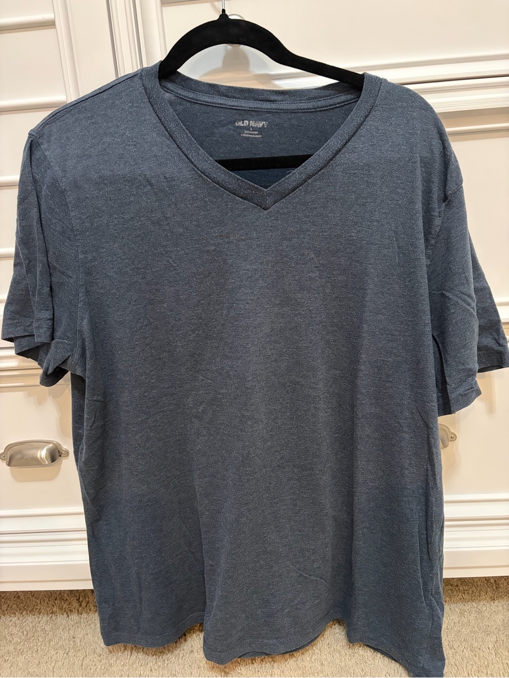Old Navy Men's V-Neck T-Shirt